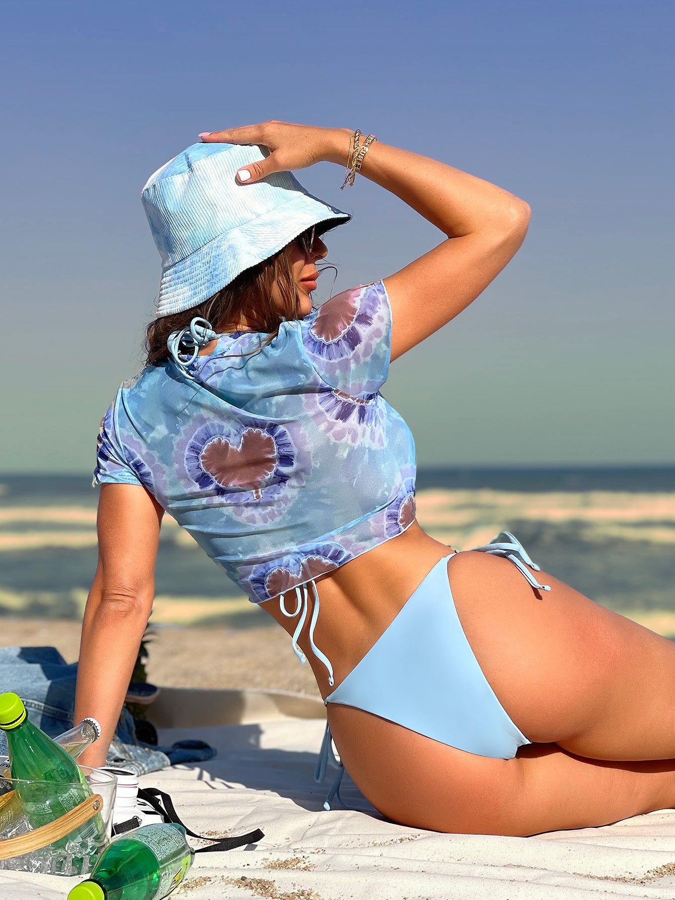 Bikini de tres piezas de manga corta con protección solar y blusa, traje de baño dividido