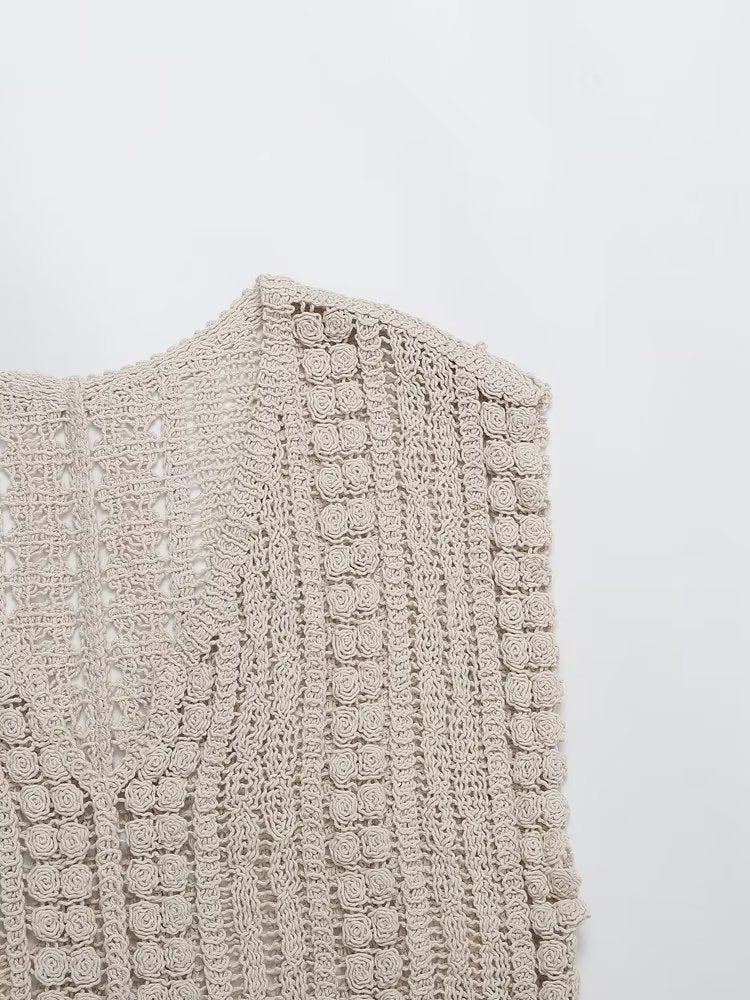 Hollow Out Cutout Crocheted V-neck Vest Knitwear Summer Outerwear Cover-up Sleeveless T-shirt Korean Top for Women