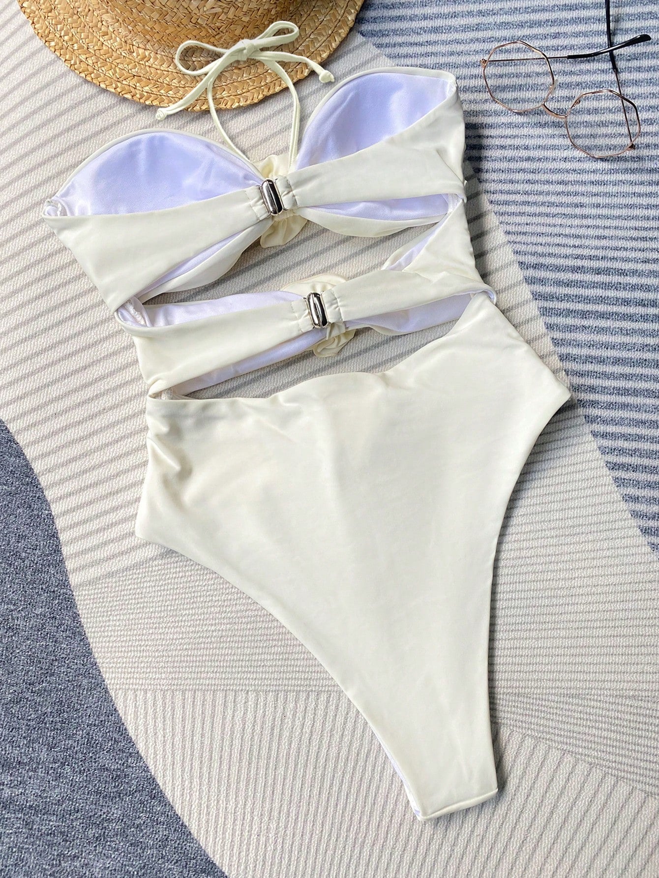 Bikinx Monochrome Halter Neck Flower Decoration Sexy One Piece Swimsuit