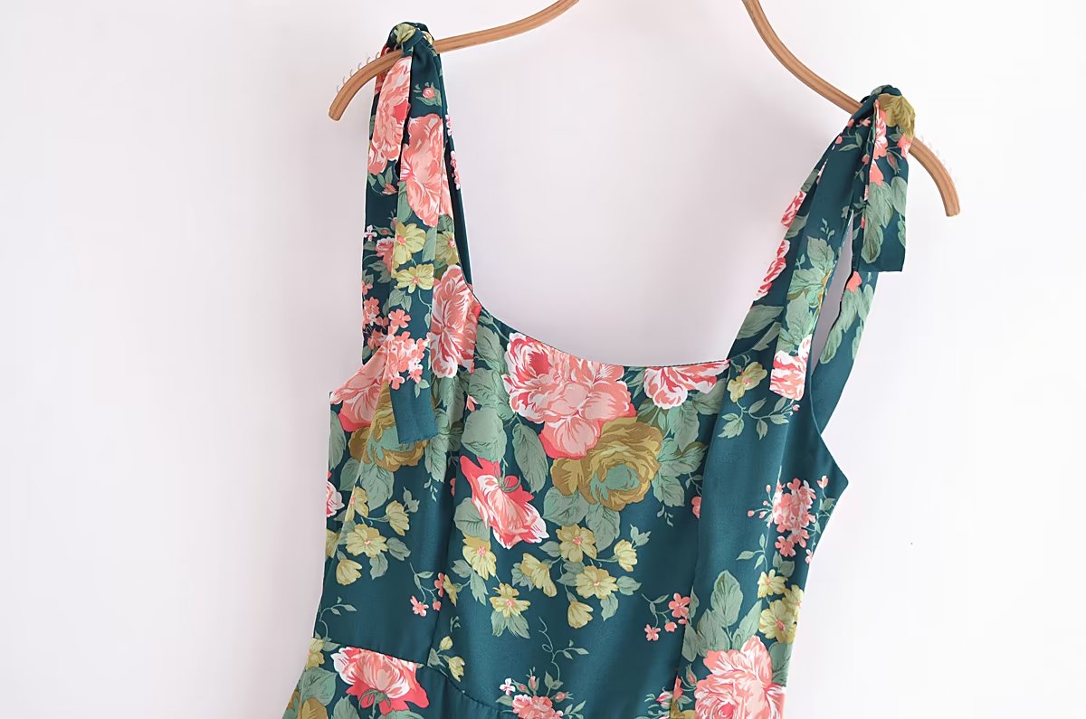 Side Slit Sexy Lace up Strap Dress Autumn Winter High Waist Slimming Broken Floral Decorations A line Dress