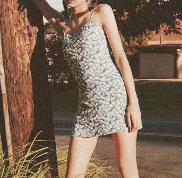 Vestido fresco de primavera y verano, retro, azul, floral, ajustado, lencero.