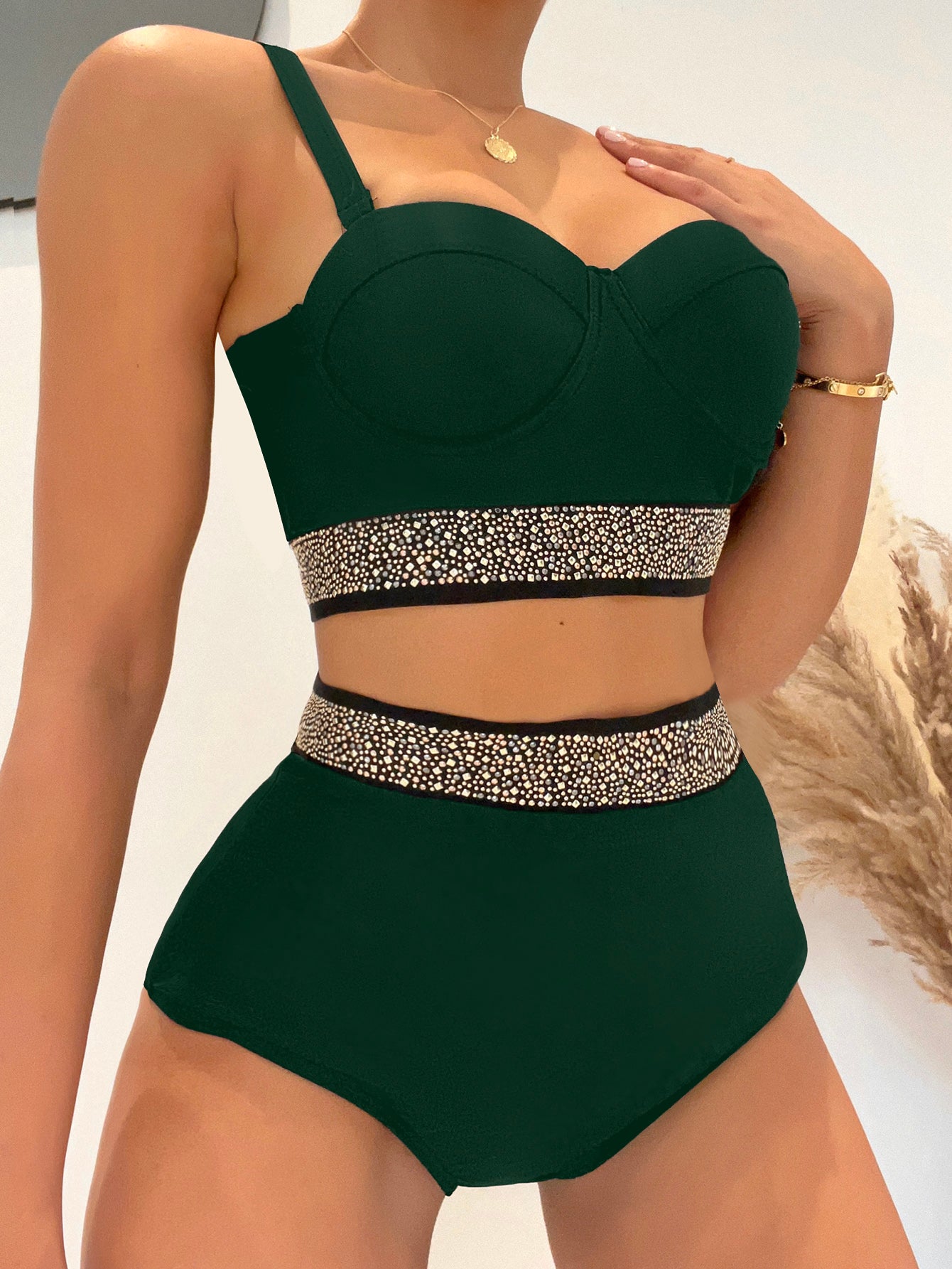 blackish green
