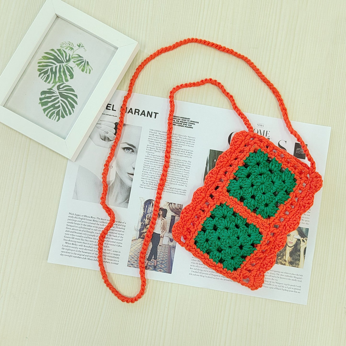 Sac tissé à la main pour femme, sac ethnique en filet rouge pour téléphone portable, sac à bandoulière en patchwork de couleurs contrastées, une seule pièce