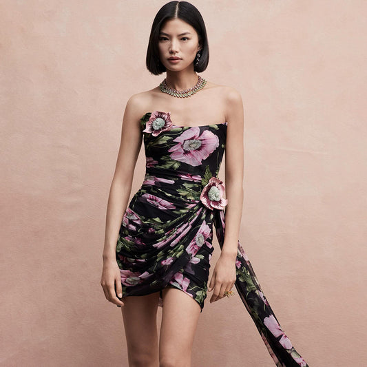 Vestido tubo con bordado tridimensional y diseño de malla para primavera y verano