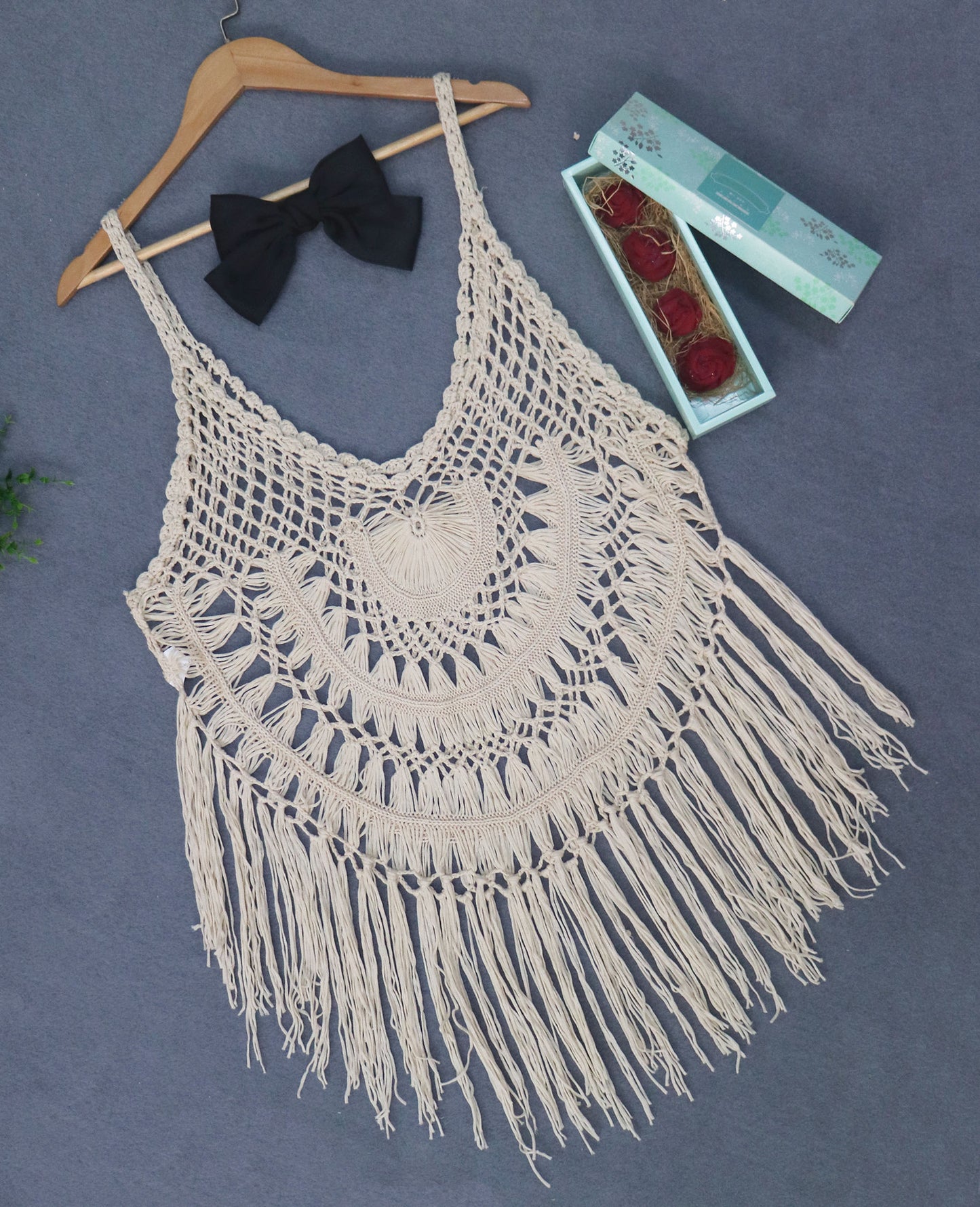 Sexy See-through Pure Hand Crocheting Tassel Stitching Beach Beach Cover Up Suspender Skirt