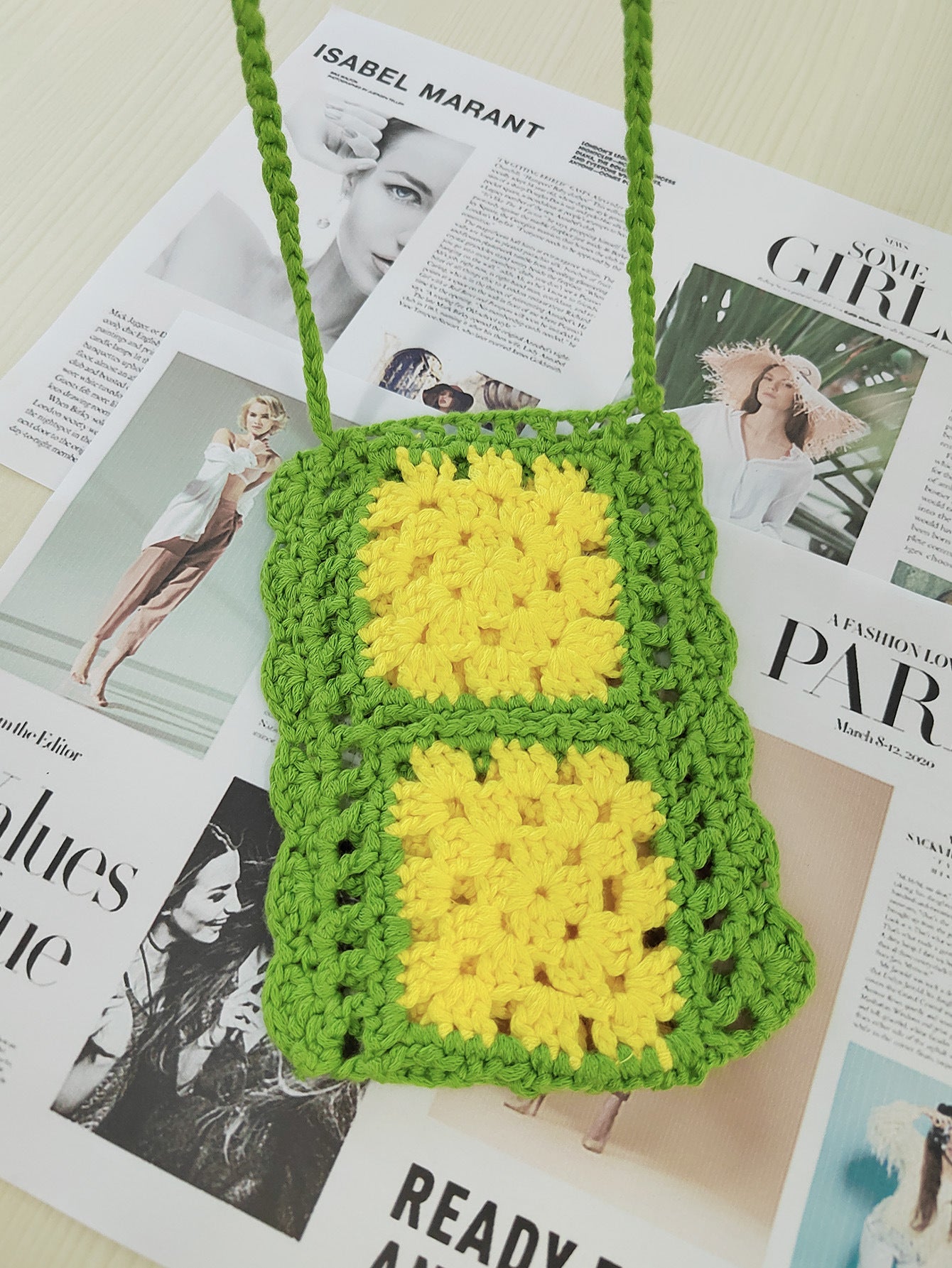 Sac tissé à la main pour femme, sac ethnique en filet rouge pour téléphone portable, sac à bandoulière en patchwork de couleurs contrastées, une seule pièce