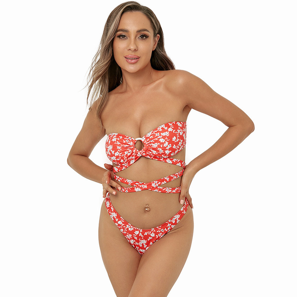 Bikini sexy de triángulo dividido con push-up y parte superior de tubo con cordones cruzados