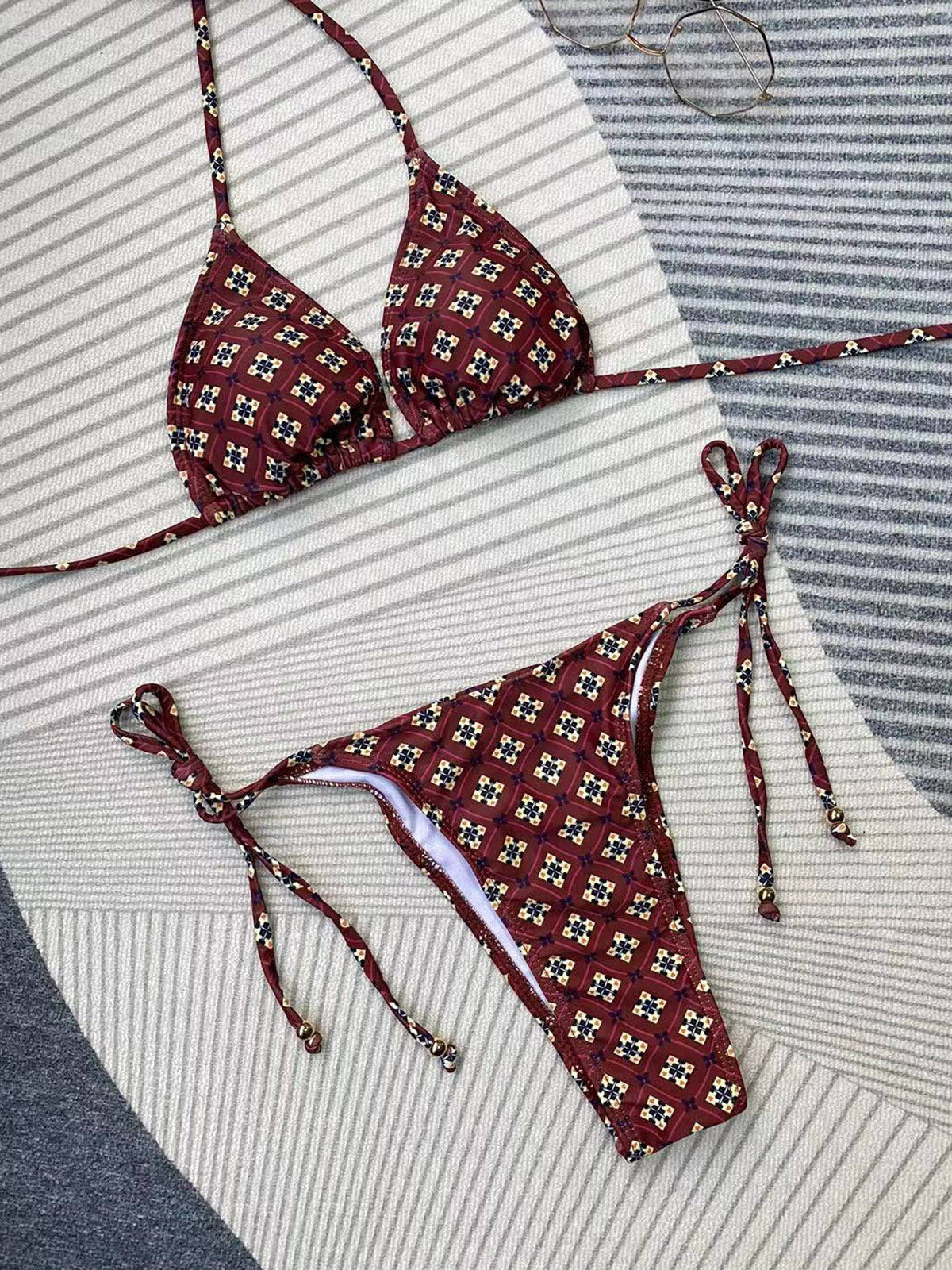 Bikini estampado con cordones, bikini sexy dividido para mujer.