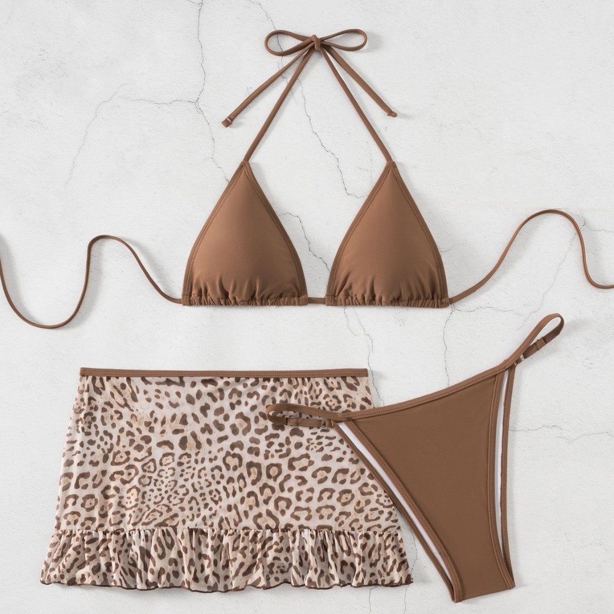 Red Wind Sexy Leopard Print Swimsuit Women Small Chest Banded Bikini Split Three Piece Set Vacation Swimwear Twingo
