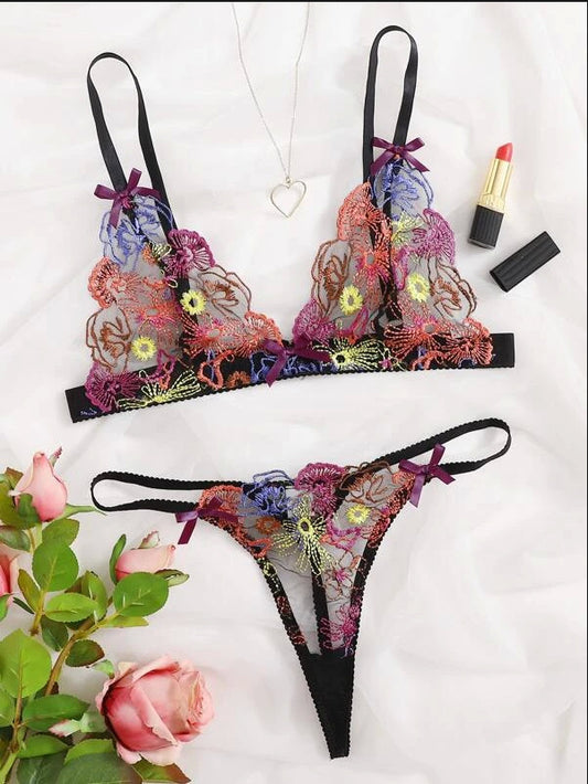 Conjunto de bikini de tres puntos translúcido de encaje sexy y lencería sexy