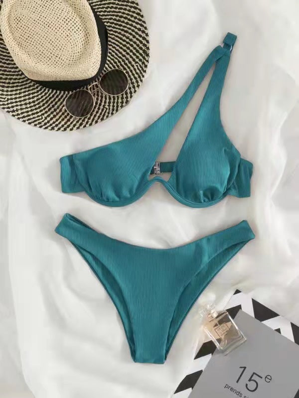 Traje de baño sexy para mujer, separado, de color sólido, con un hombro al descubierto y aros.