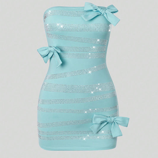 Vestido tubo popular con hombros descubiertos, mariposa y diamantes de imitación, vestido de seda color leche.