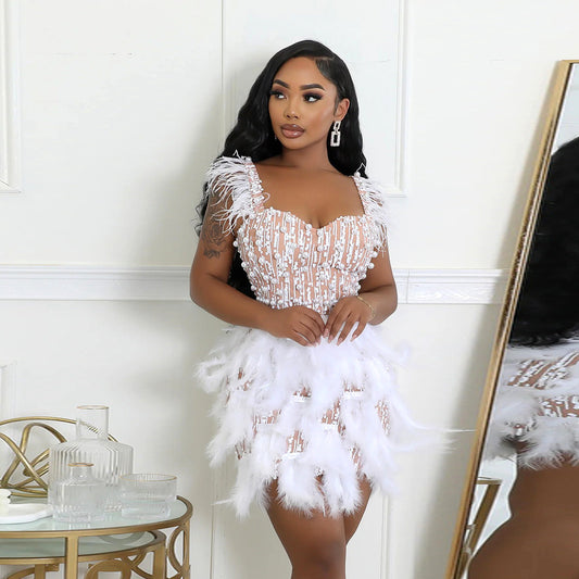 Robe courte à plumes perlées, col en V, taille serrée, robe de soirée haut de gamme de luxe