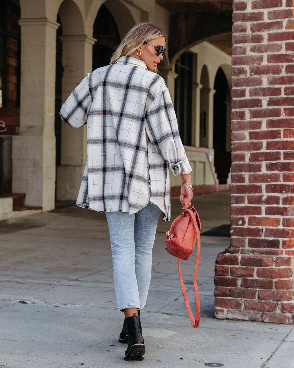 Women Summer Vacation New Large Plaid Long Sleeve Burr Shirt CC