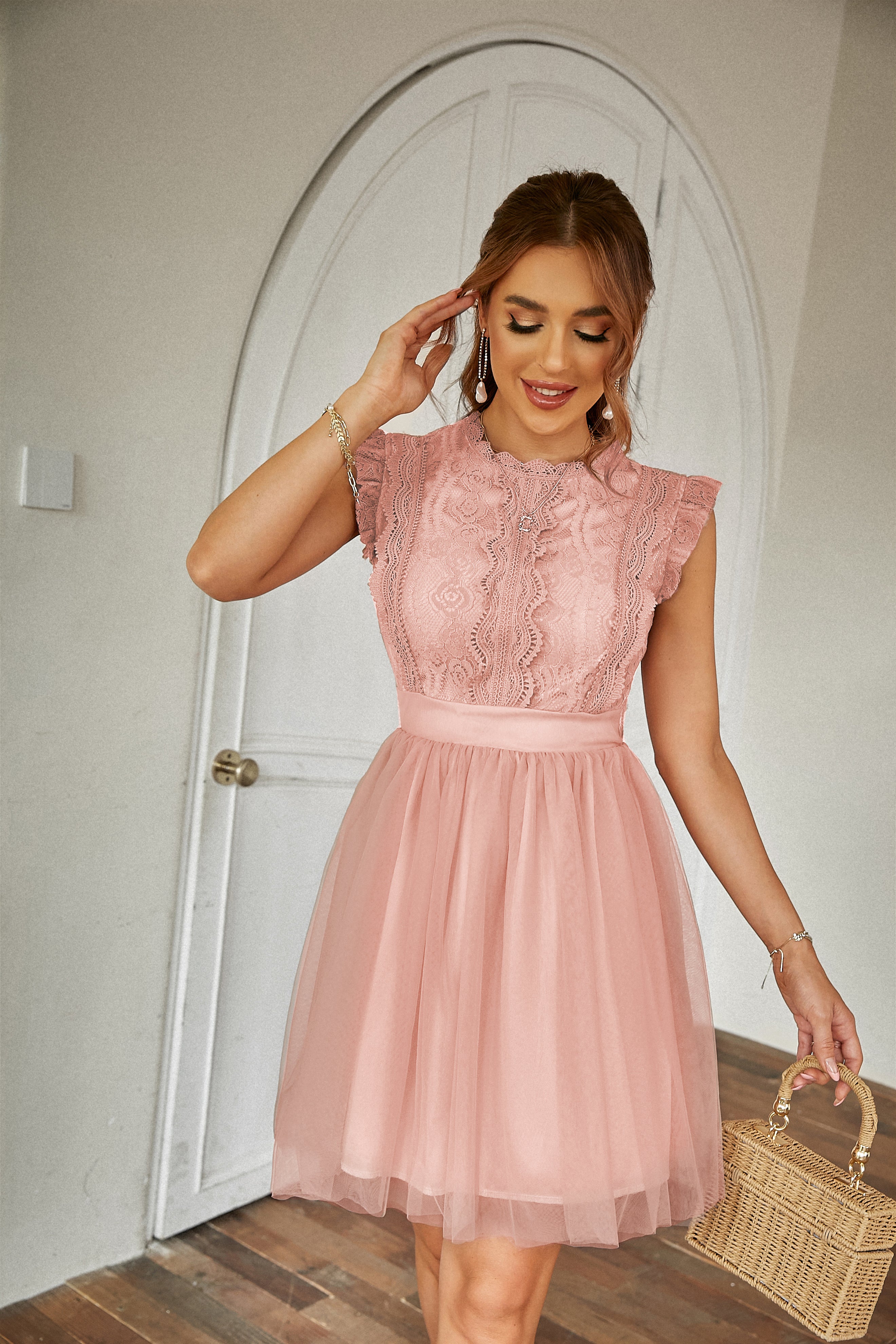 Women Summer Lace Tulle Short Sleeve Round Neck Elegant Dress Simplee