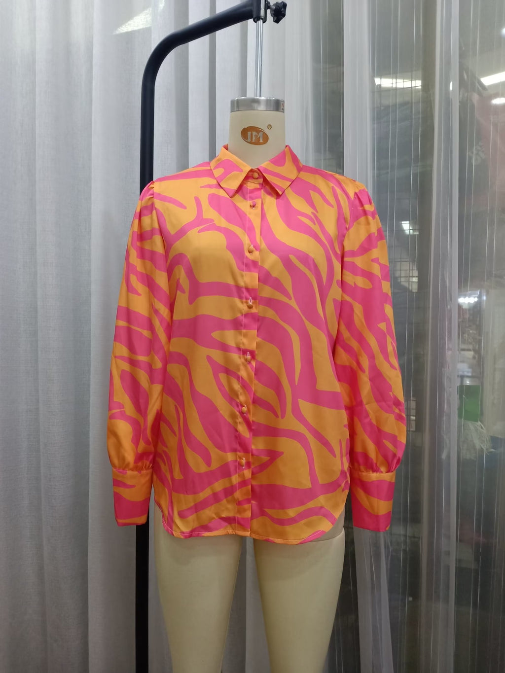 Chemise ample, cardigan élégant à imprimé floral printanier et automnal, chemise à manches longues et boutonnage simple.