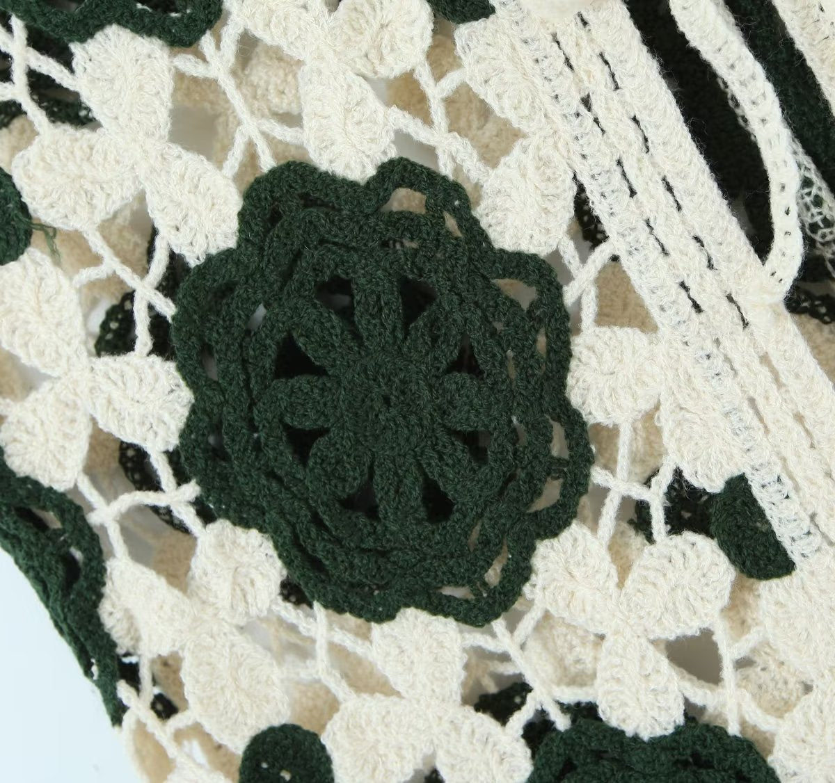 Spring Arrival Contrast Color Crocheted Top Comfort Casual Women Clothing Hong Kong Retro Hollow Out Cutout Design Vest