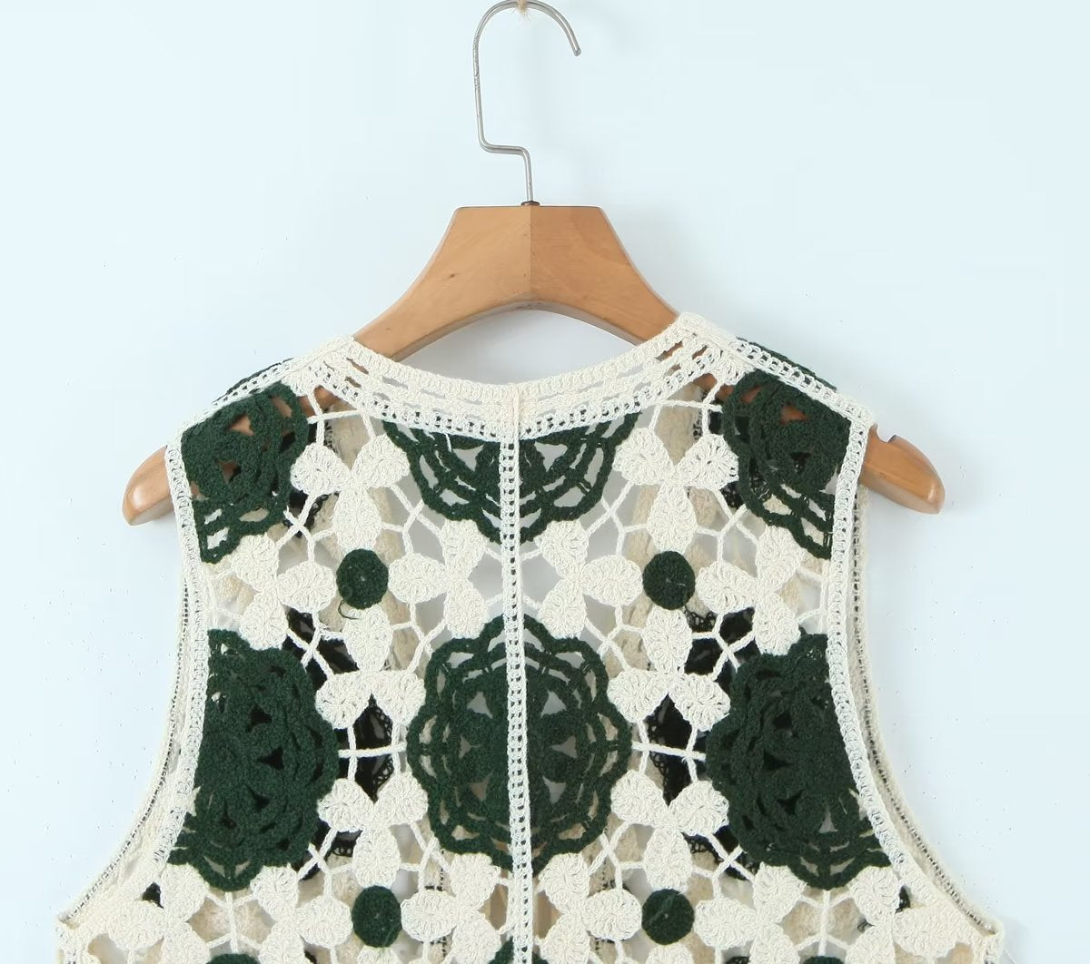 Spring Arrival Contrast Color Crocheted Top Comfort Casual Women Clothing Hong Kong Retro Hollow Out Cutout Design Vest
