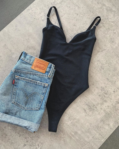 Bikini sexy de una pieza para mujer, traje de baño conservador de nailon Xingcheng