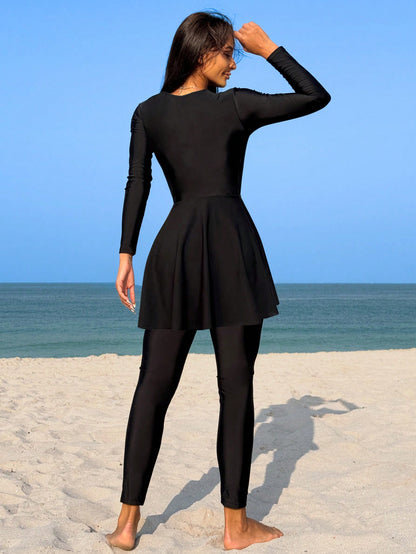 Traje de baño Bikinx con top de bikini plisado cruzado y pantalones de nueve puntos