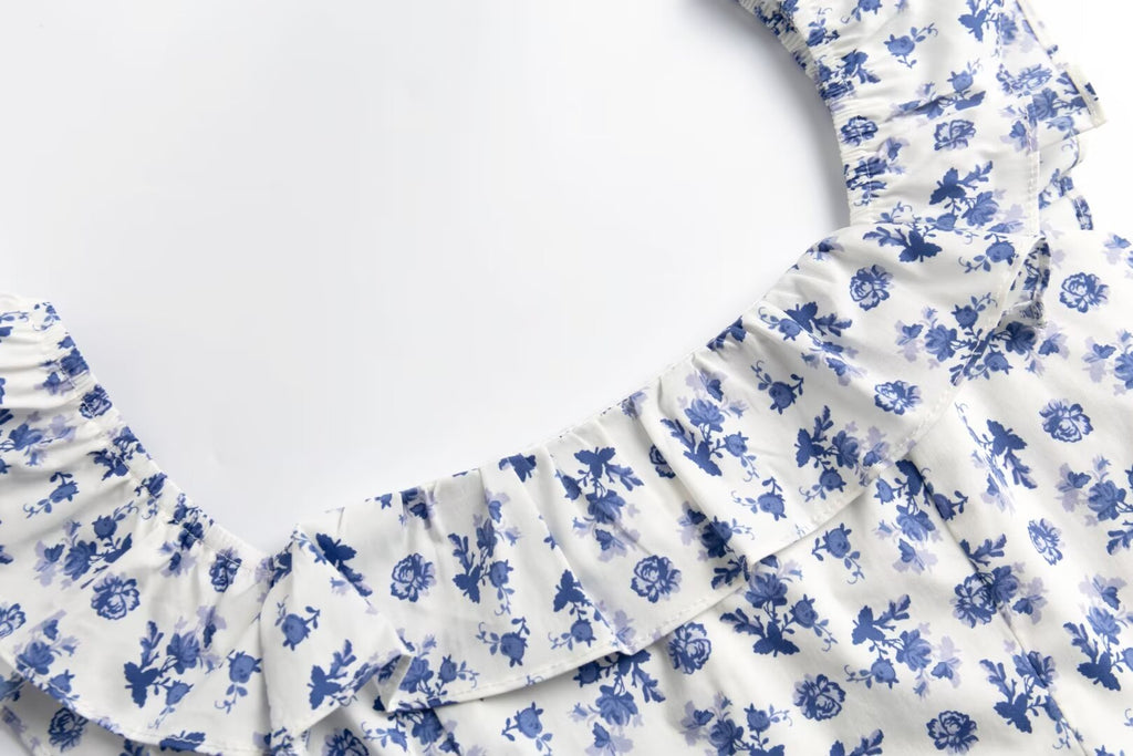 Early Spring French Retro Debutante Square Collar Lace Flying Sleeves Floral Print Slit Dress PullWind