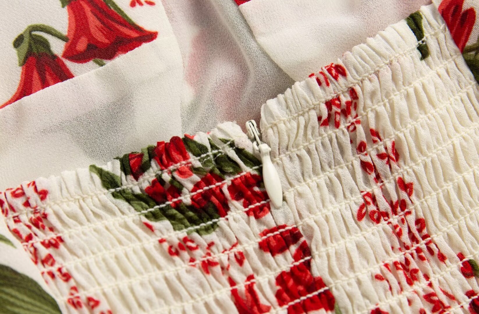 Summer French Tied Spaghetti Strap Short Dress High Grade Backless Red Floral Retro V neck Women Dress PullWind