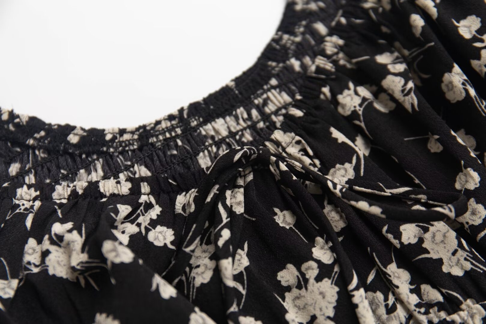 French Tea Break Square Collar Lace up Puff Sleeve Floral Dress Summer Tight Waist Slim Vacation Dress PullWind