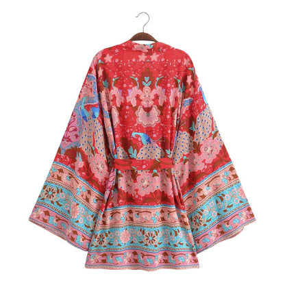 Cárdigan tipo kimono corto con cinturón de rayón de verano