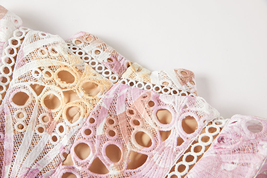 Heavy Industry Water Soluble Lace Stitching Lace Small Vertical Collar Flying Sleeve High Waist Dress ESUNG