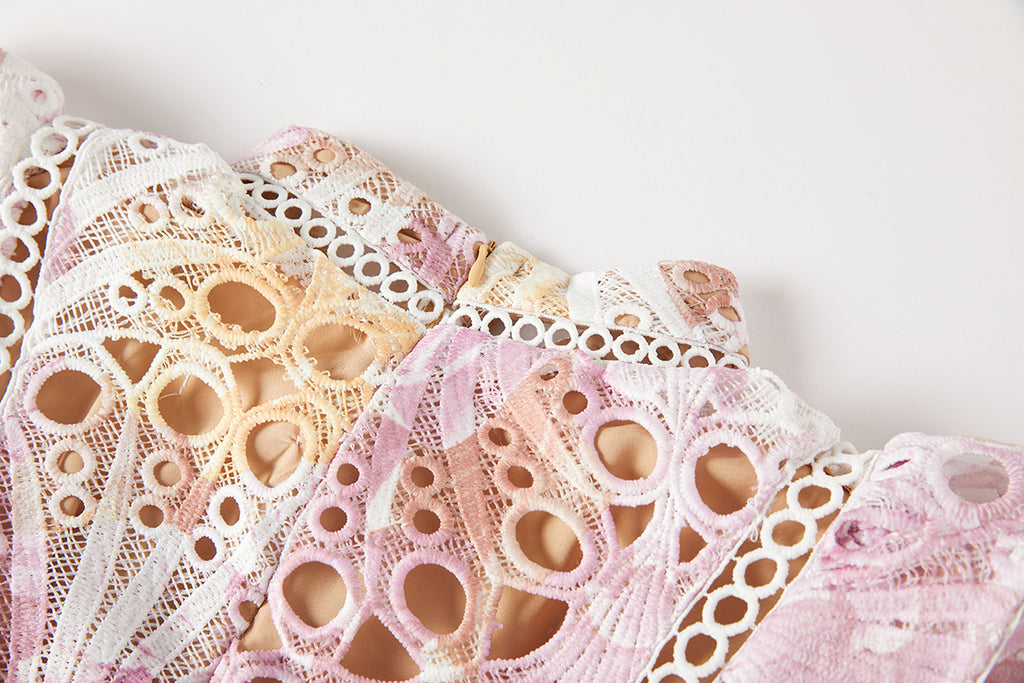 Heavy Industry Water Soluble Lace Stitching Lace Small Vertical Collar Flying Sleeve High Waist Dress ESUNG