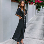 Vestido playero largo de rayón con fondo negro y líneas blancas para mujer, vestido playero de vacaciones con protección solar