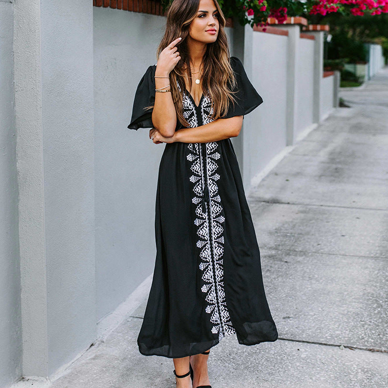 Vestido playero largo de rayón con fondo negro y líneas blancas para mujer, vestido playero de vacaciones con protección solar