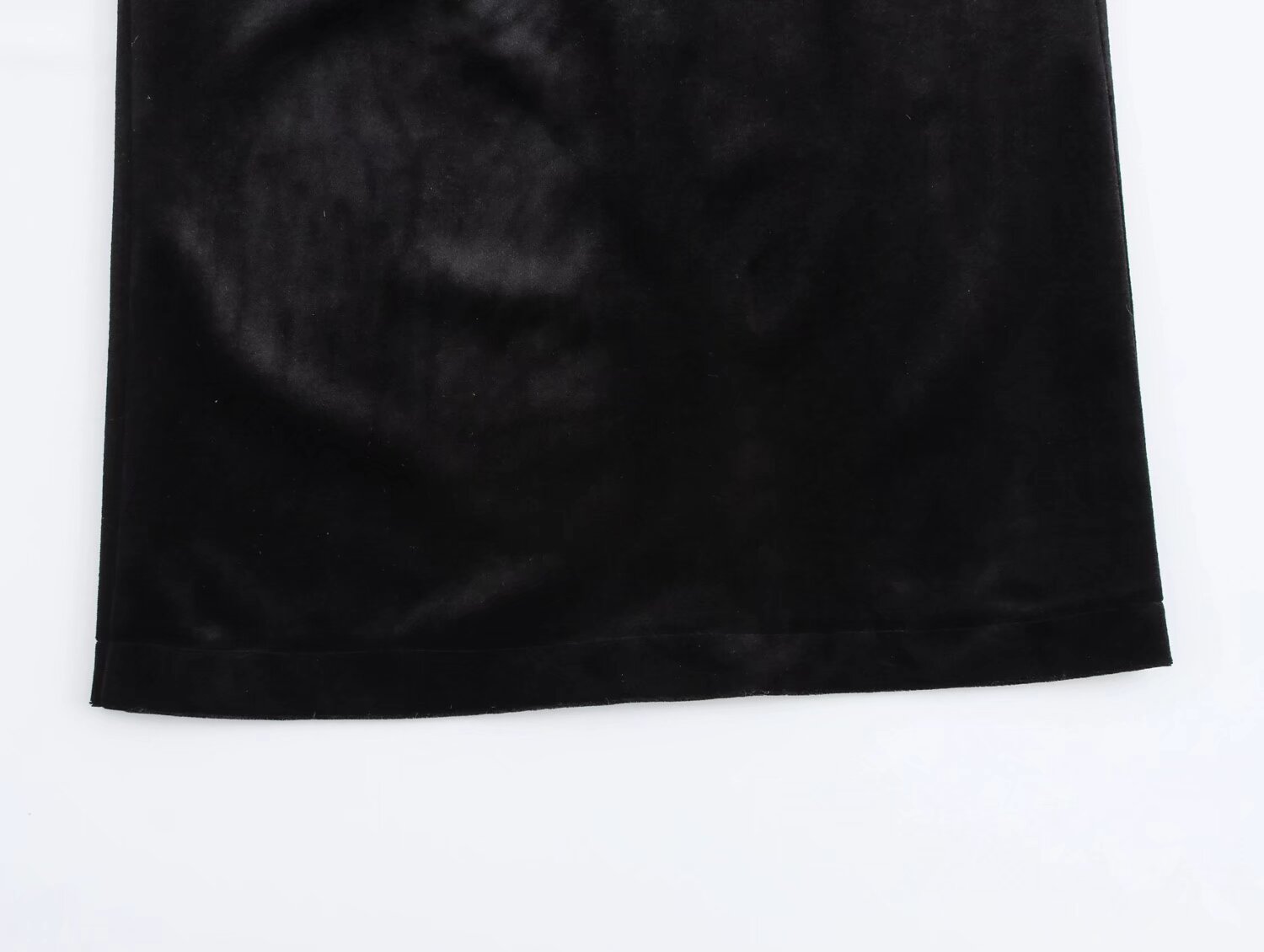 Vestido midi plisado con textura de terciopelo elegante para mujer de primavera