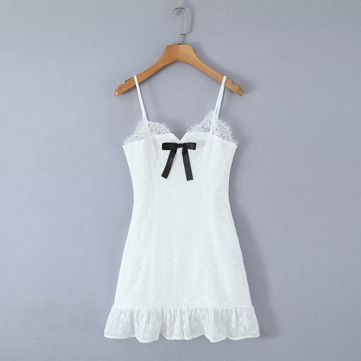 V neck Lace Chest Bow Suspender Dress Sweet Slim Fit Wooden Ear Aiostar