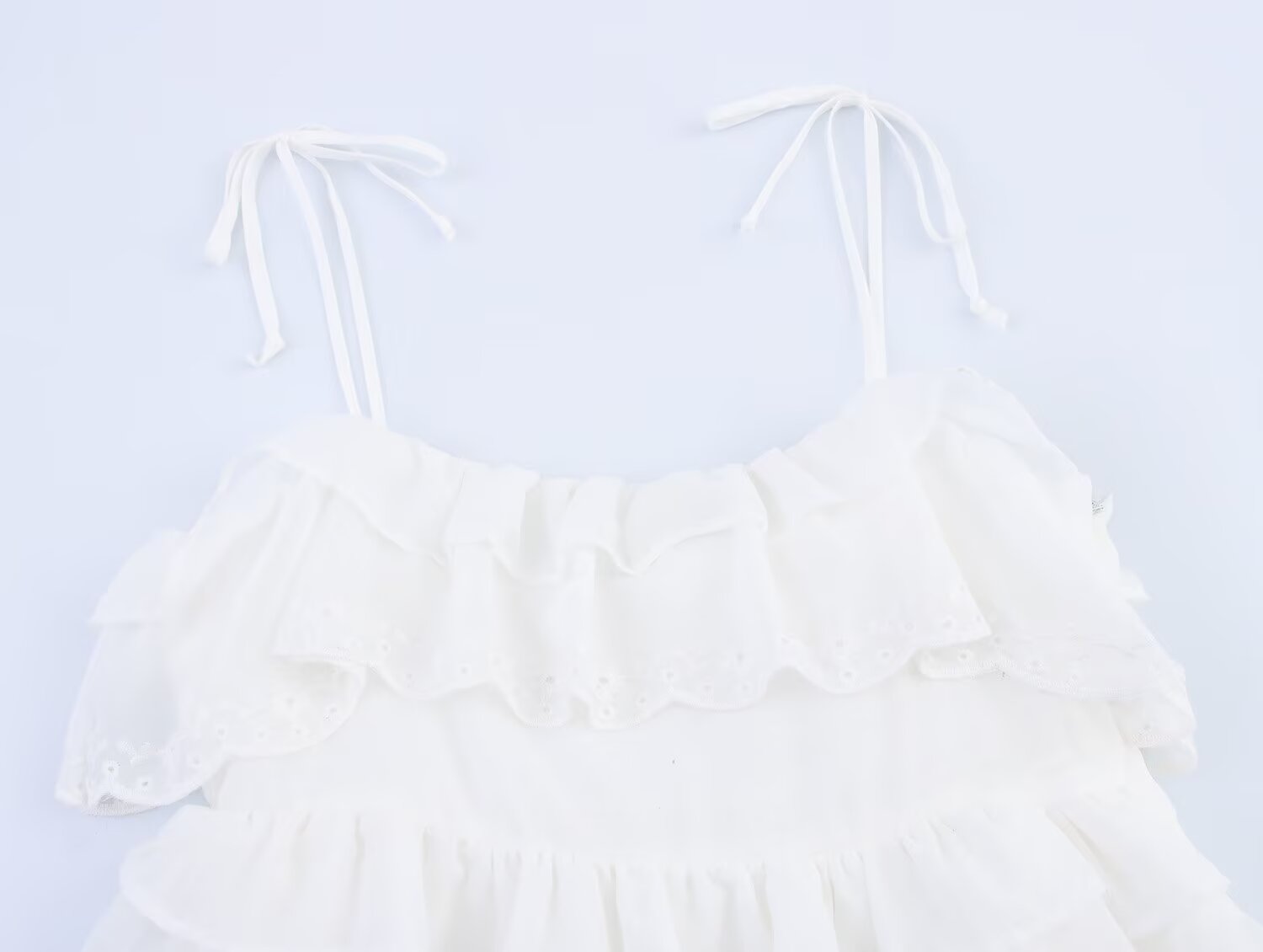 Robe d'été pour femme, broderie française et décoration laminée, à bretelles courtes