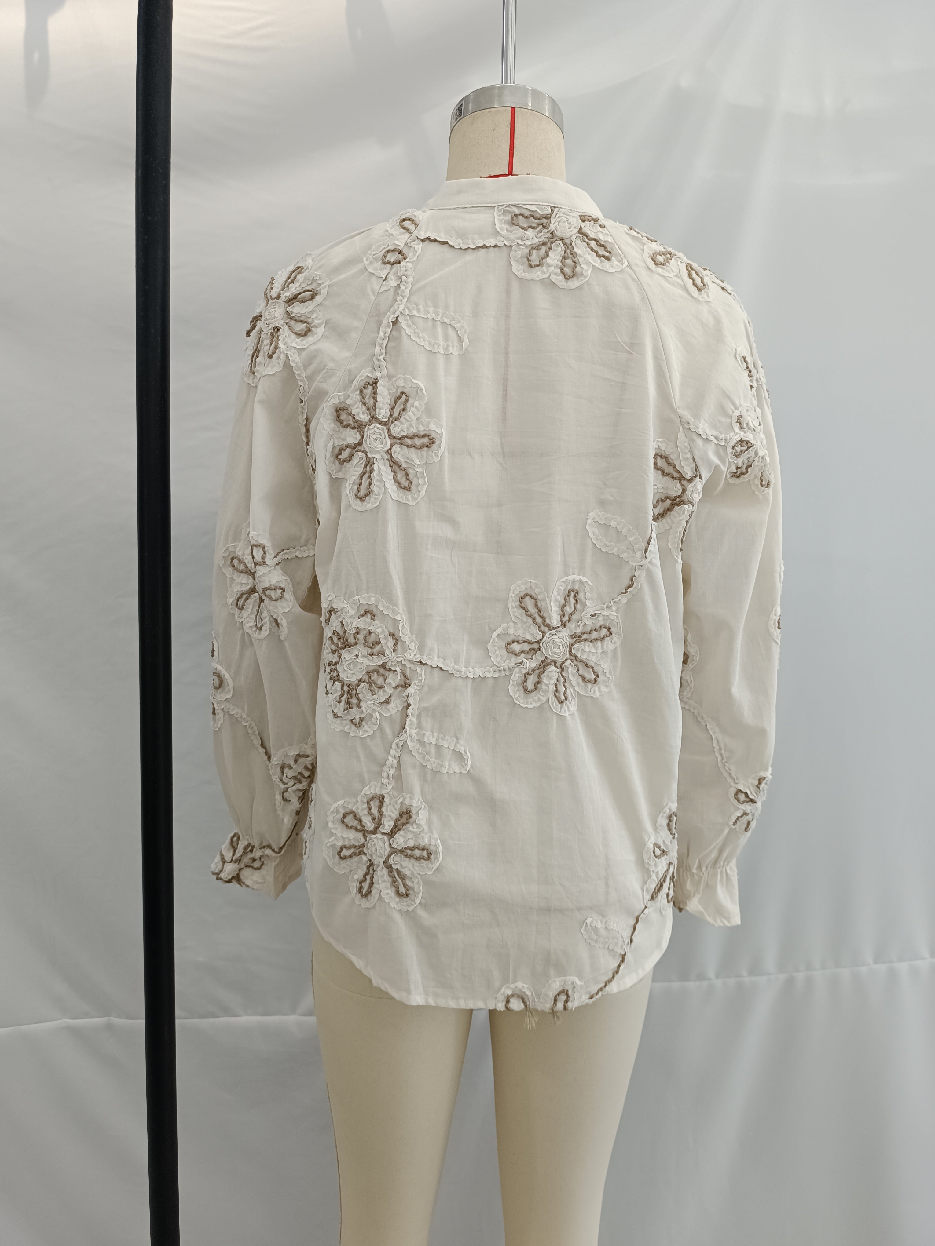 Vêtements pour femmes Printemps Doux Chemise Mini brodée à fleurs délicates
