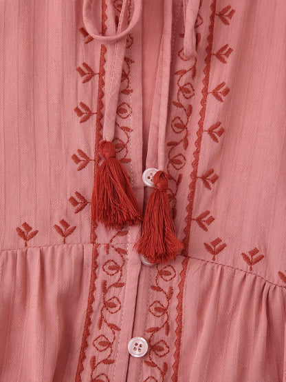 Camisa bordada de manga larga con contraste de color para mujer