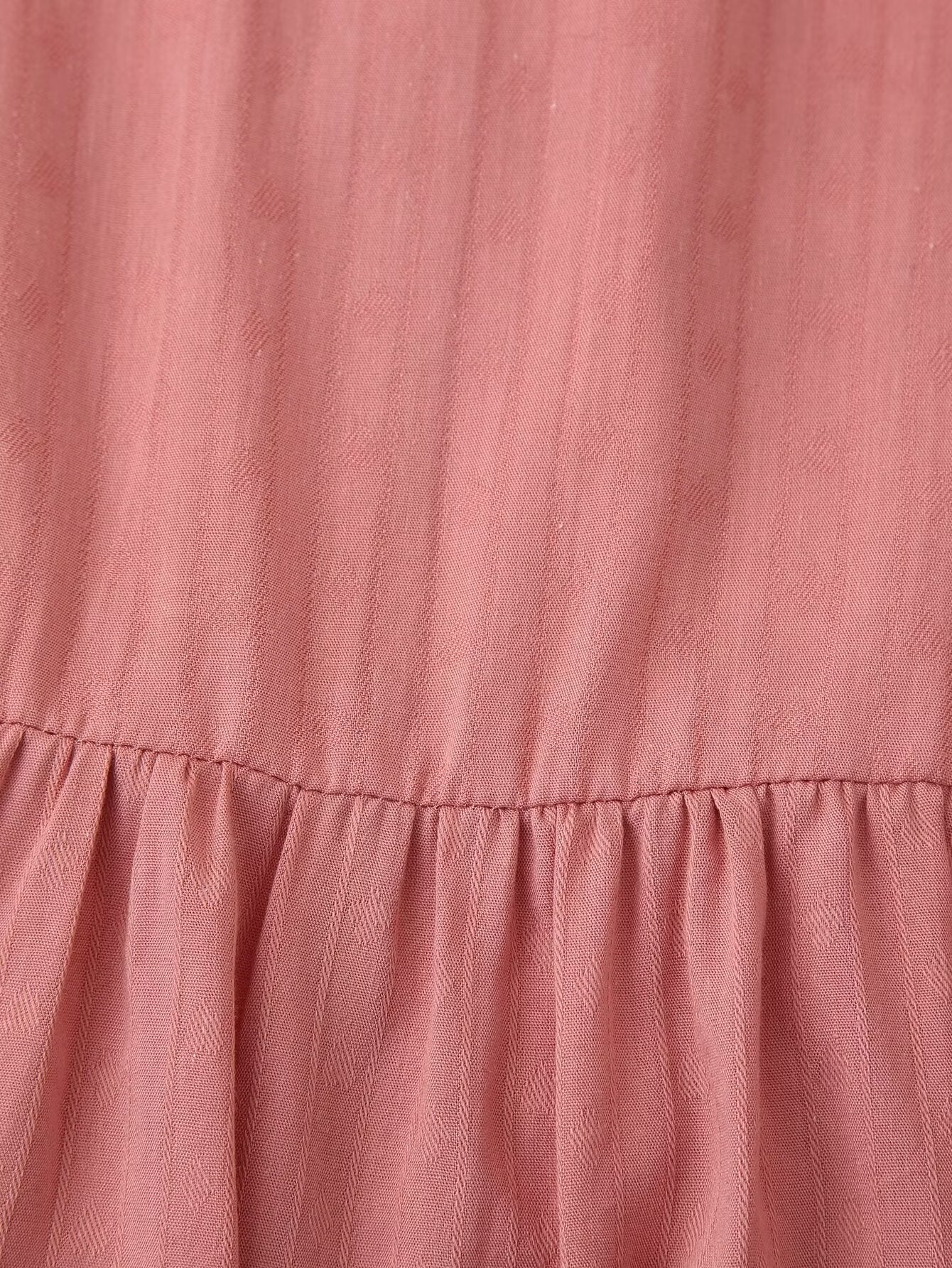 Camisa bordada de manga larga con contraste de color para mujer