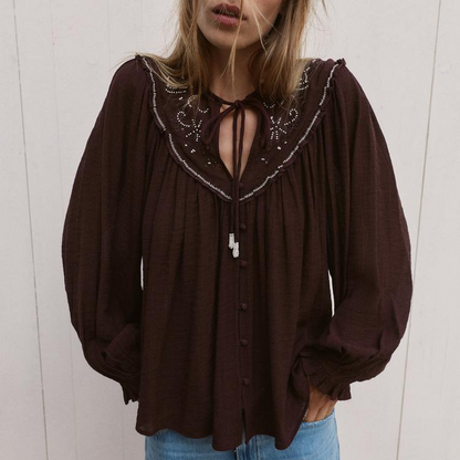 Chemise décontractée à manches longues pour femme, ornée de perles et de broderies.