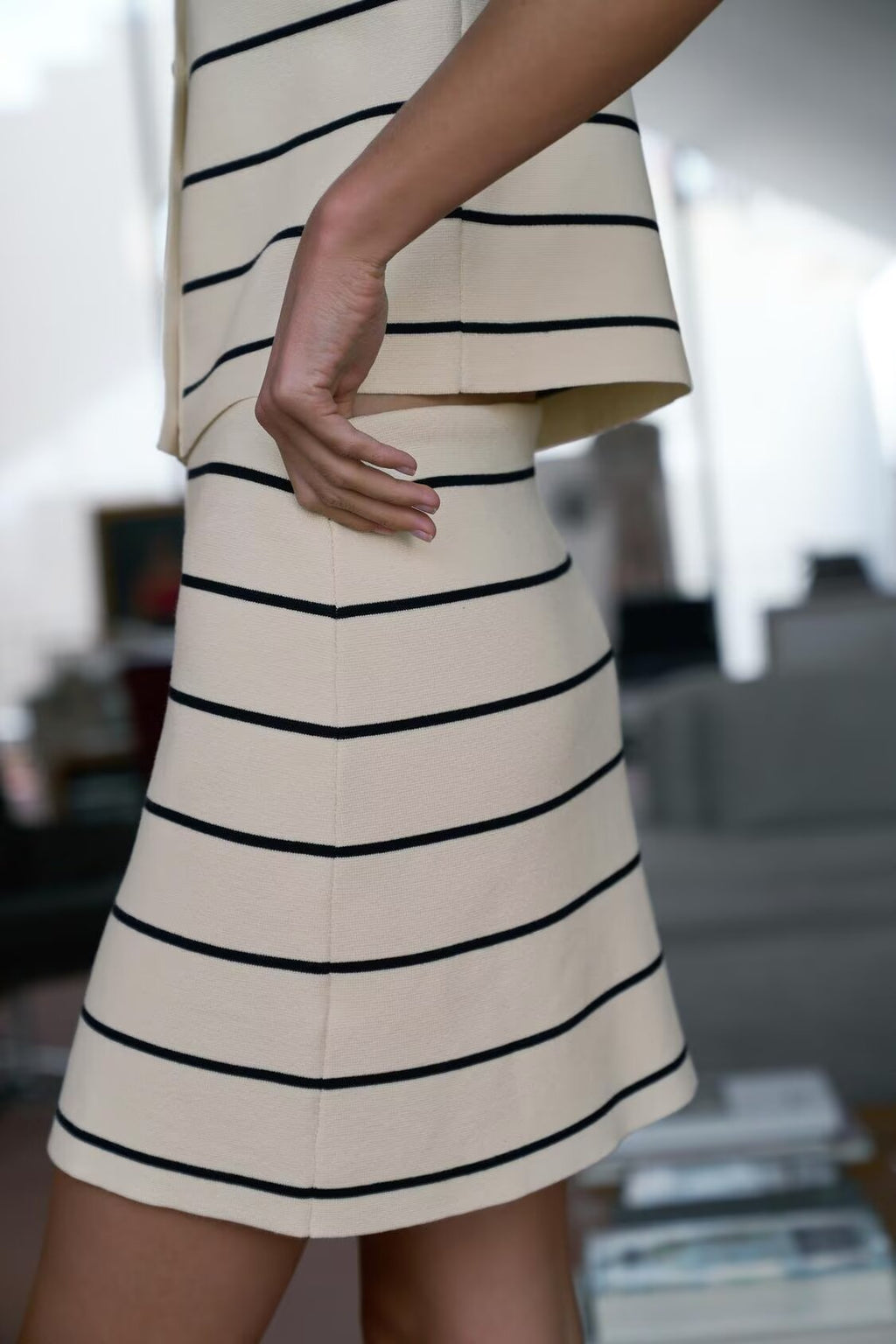 Women Striped Short Sleeved Knitted Jacket Mini Skirt Stes flightCourse
