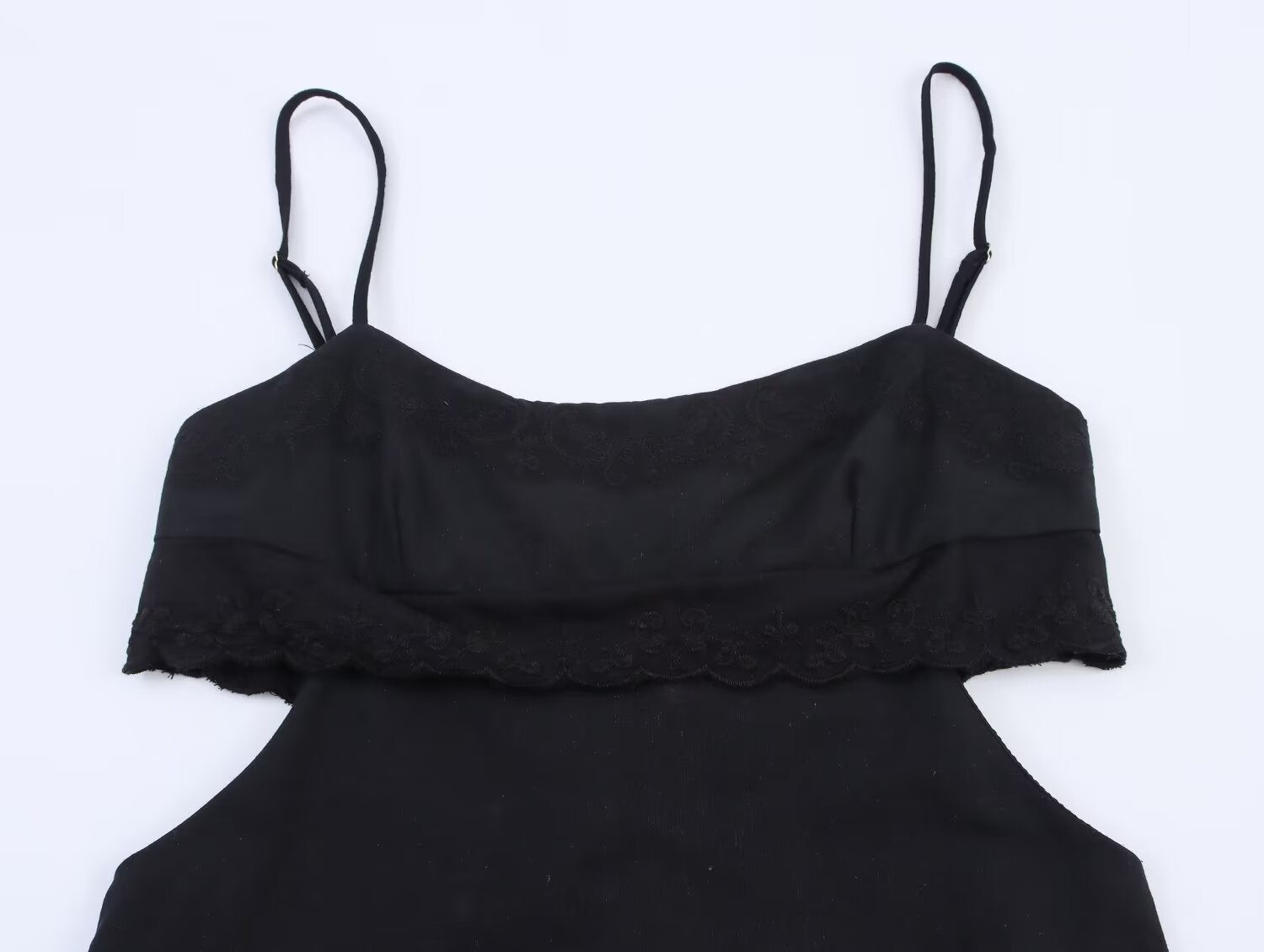 Elegant Black Slim Fit Slimming Lace Stitching Side Waist Split Sling Dress Howe