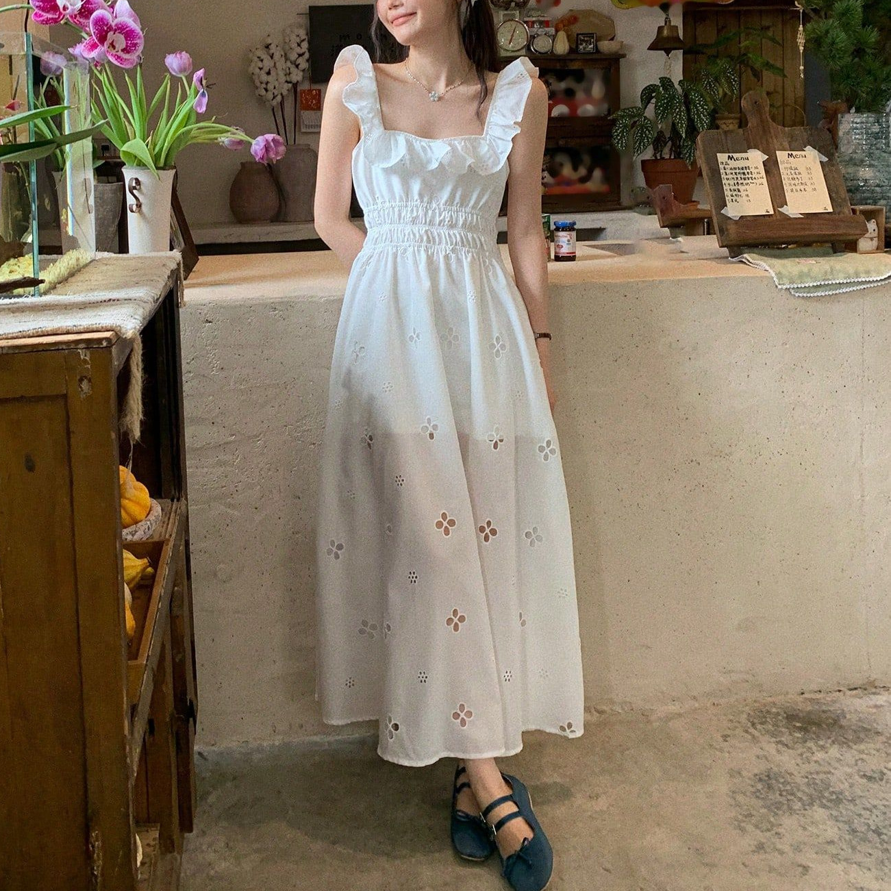 Korean Light Luxury Slim Fit Sweet Design White Dress Waist Slimming Elegant Ruffled Cami Dress EverBillion