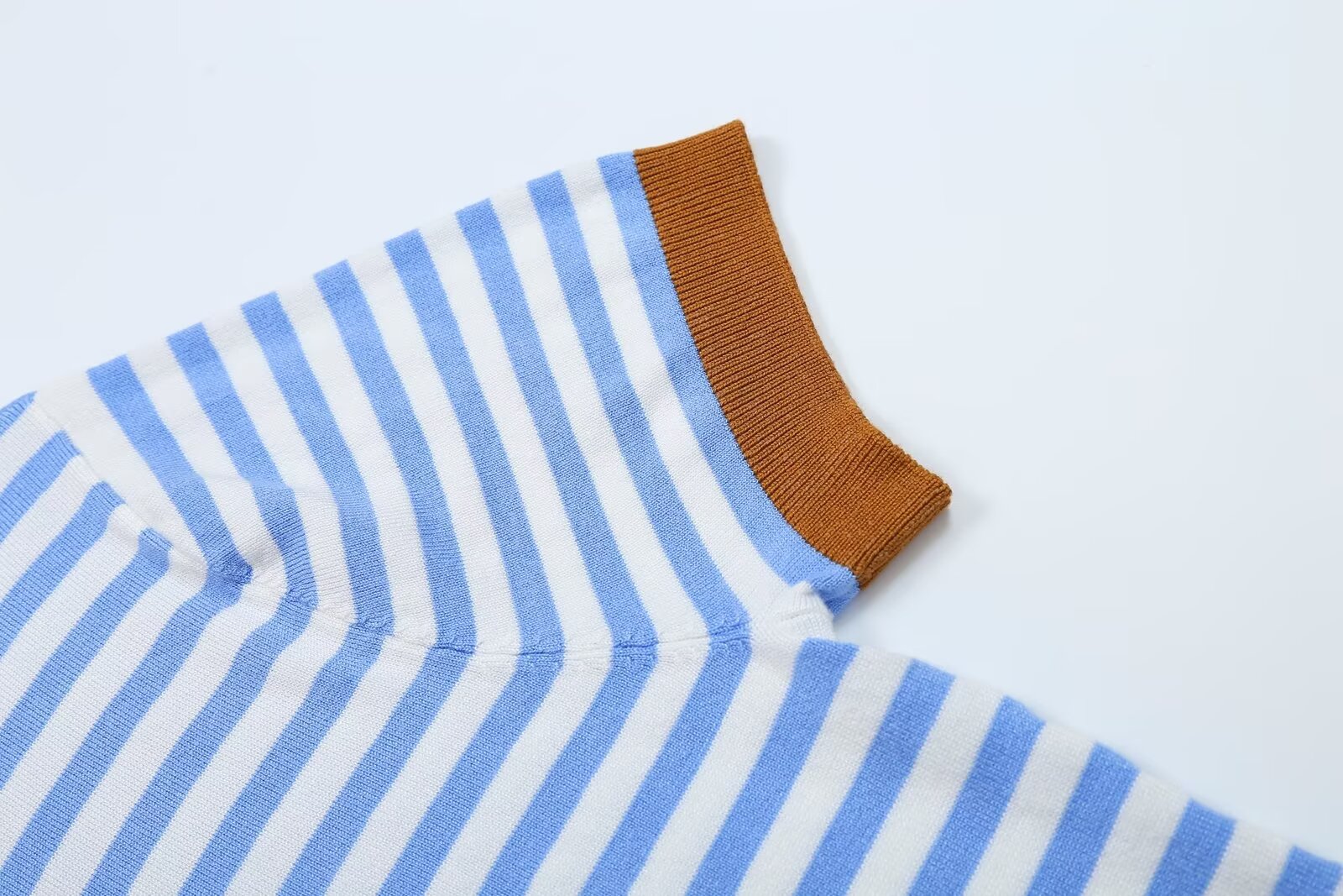 All Match Loose Slimming Contrast Color Striped Short Sleeved Knitwear Autumn Casual Bottoming Top Howe