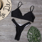 Traje de baño bikini dividido con halo teñido