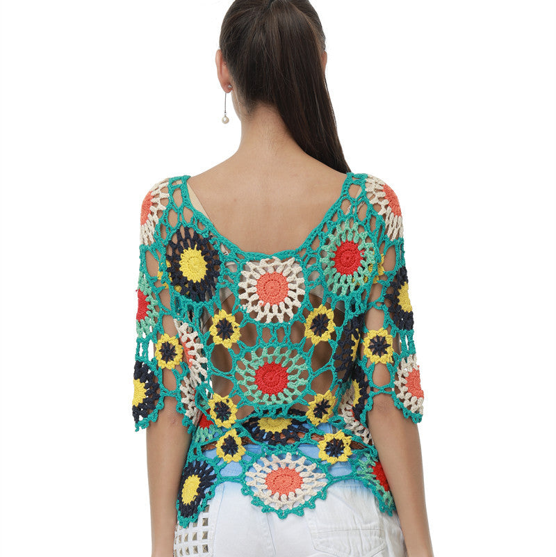 Chemisier de plage à manches longues en crochet fait main, motif floral ajouré