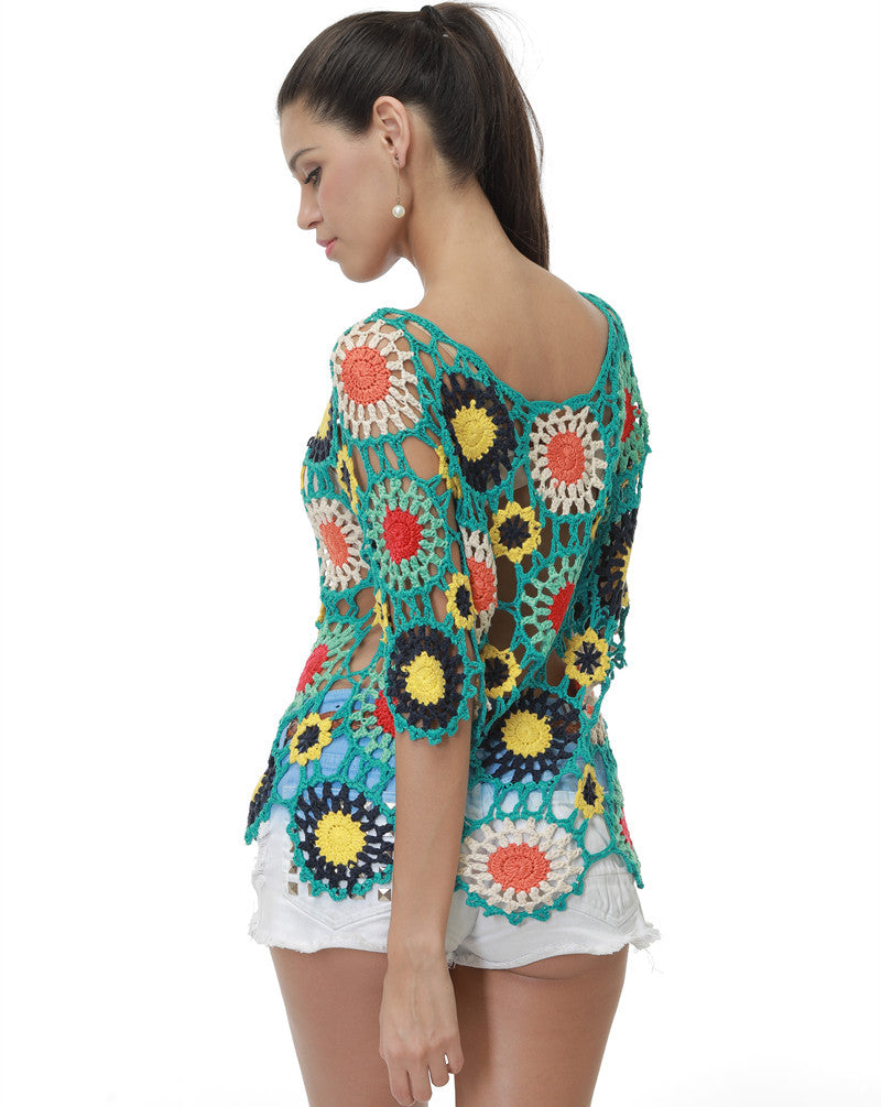 Chemisier de plage à manches longues en crochet fait main, motif floral ajouré