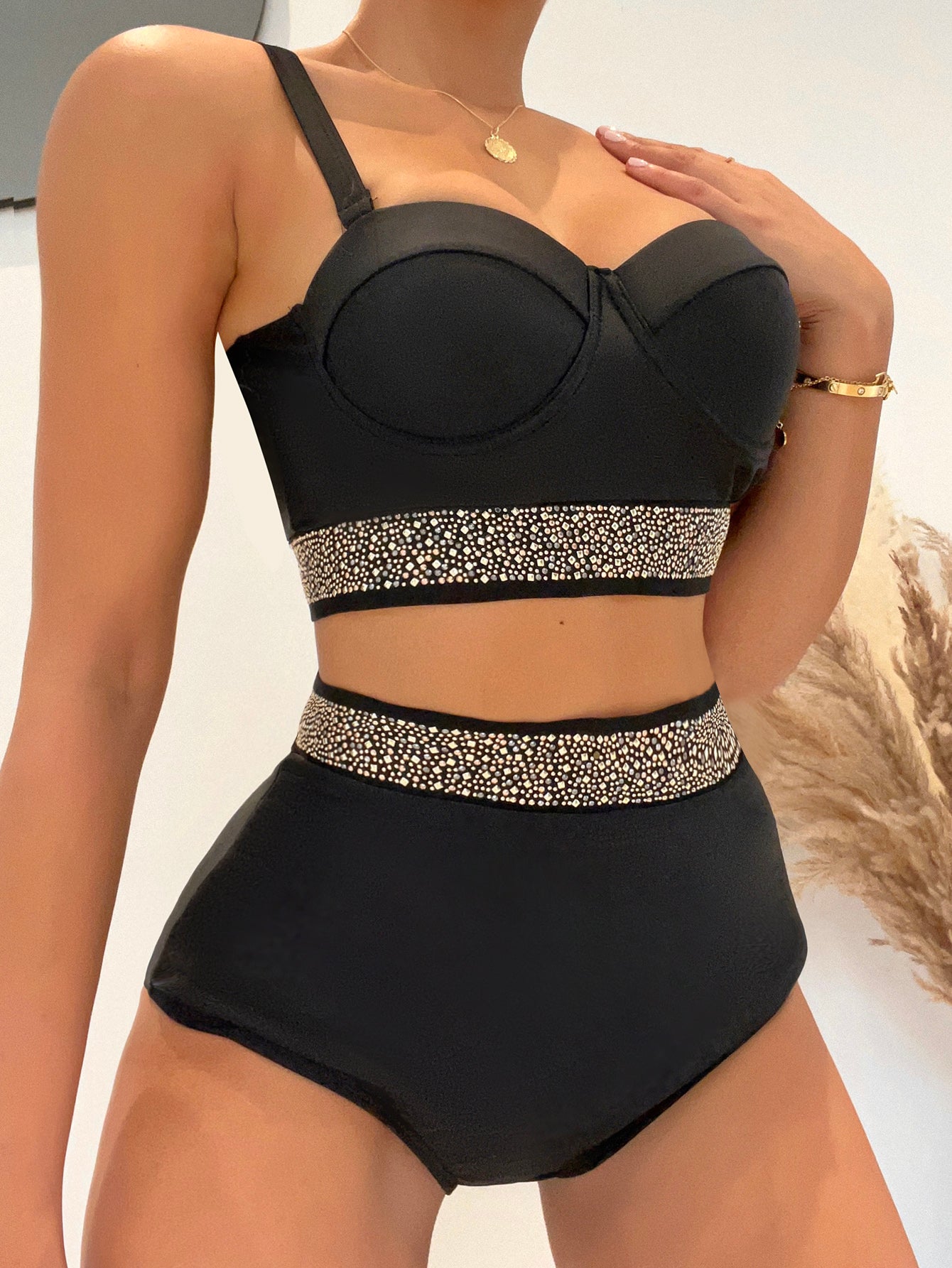 Bikini High Waist Sexy Steel Bracket Push up Split Swimsuit Bikini Black Swimsuit
