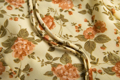Camisa ajustada de moda de verano, camisa de cuello cuadrado, blusa francesa vintage con pequeñas flores y mangas abullonadas para mujer