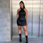 Vestido sexy de mujer con cuello alto, sin mangas y cintura ajustada