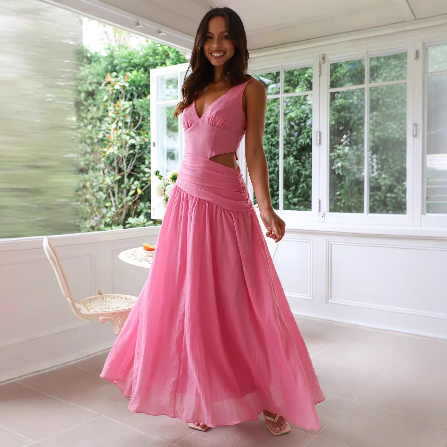 V neck Sleeveless Solid Color Stitching Big Swing Maxi Dress VIVIAN